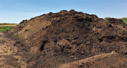 Compost manure